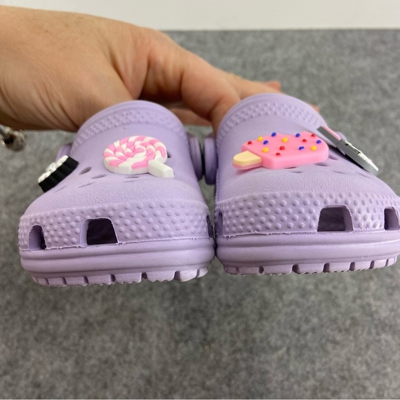 CROCs Classic Clog In Lavender Purple Child Size 4 - Picture 3 of 7